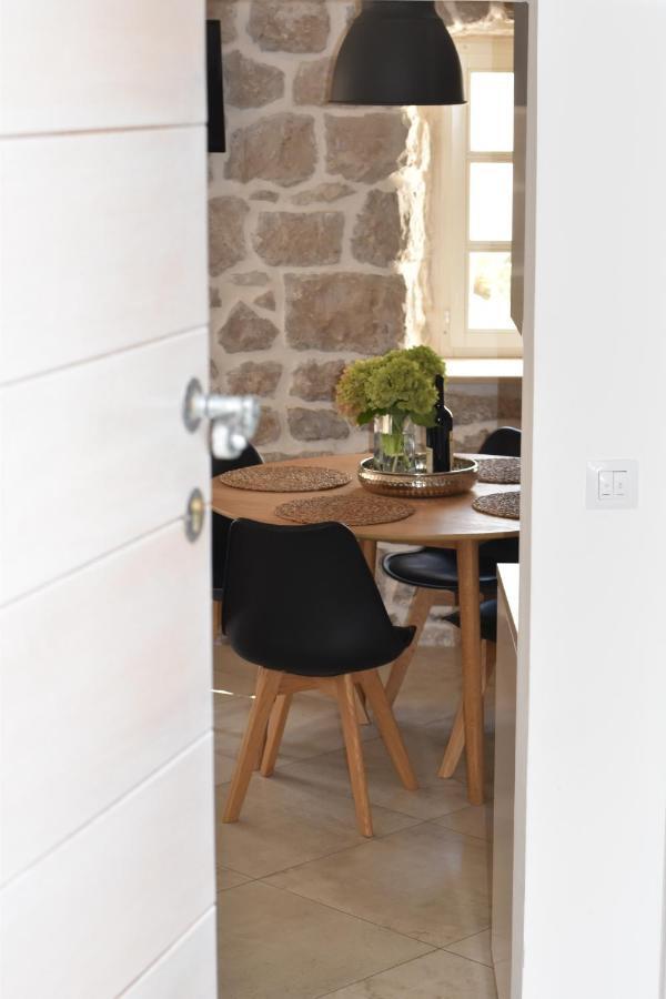 Charming Stone House In Cavtat Old Town Apartamento Exterior foto