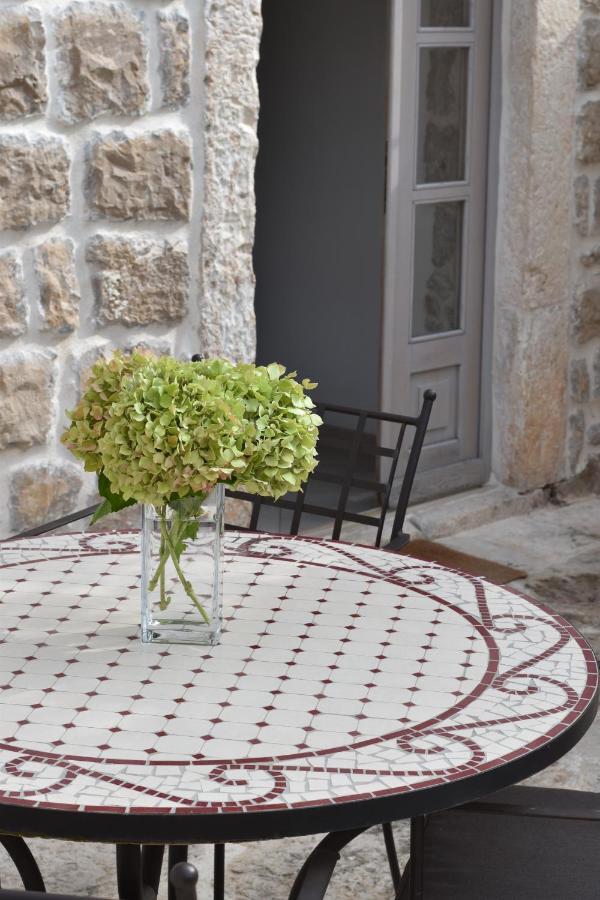 Charming Stone House In Cavtat Old Town Apartamento Exterior foto
