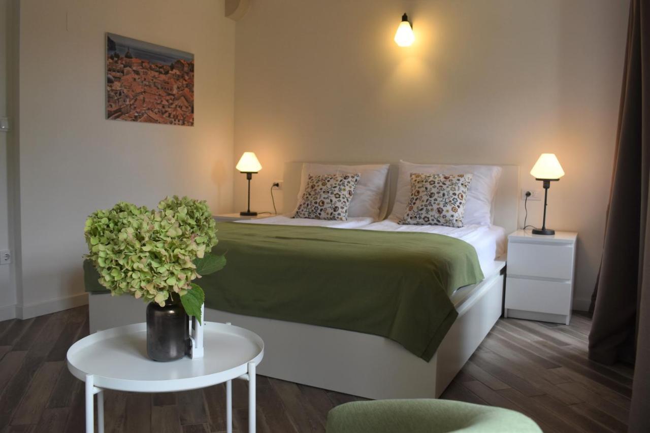 Charming Stone House In Cavtat Old Town Apartamento Exterior foto